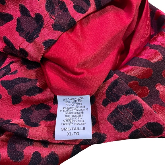 LE CHÂTEAU NWT RED ANIMAL PRINT HALTER TOP LOW-CUT BACK DRESS Size XL - Picture 12 of 16